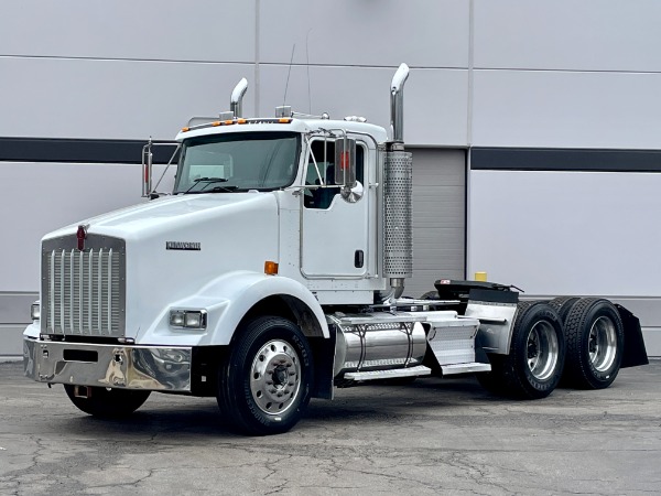 Used 2006 Kenworth T800 Day Cab - Cummins ISX - 475 Horsepower - 10 Speed  Manual - WET KIT For Sale ($65,800) | Midwest Truck Group Stock #19880