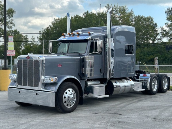 Used 2023 Peterbilt 389 Conventional for sale $248,800 at Midwest Truck Group in West Chicago IL