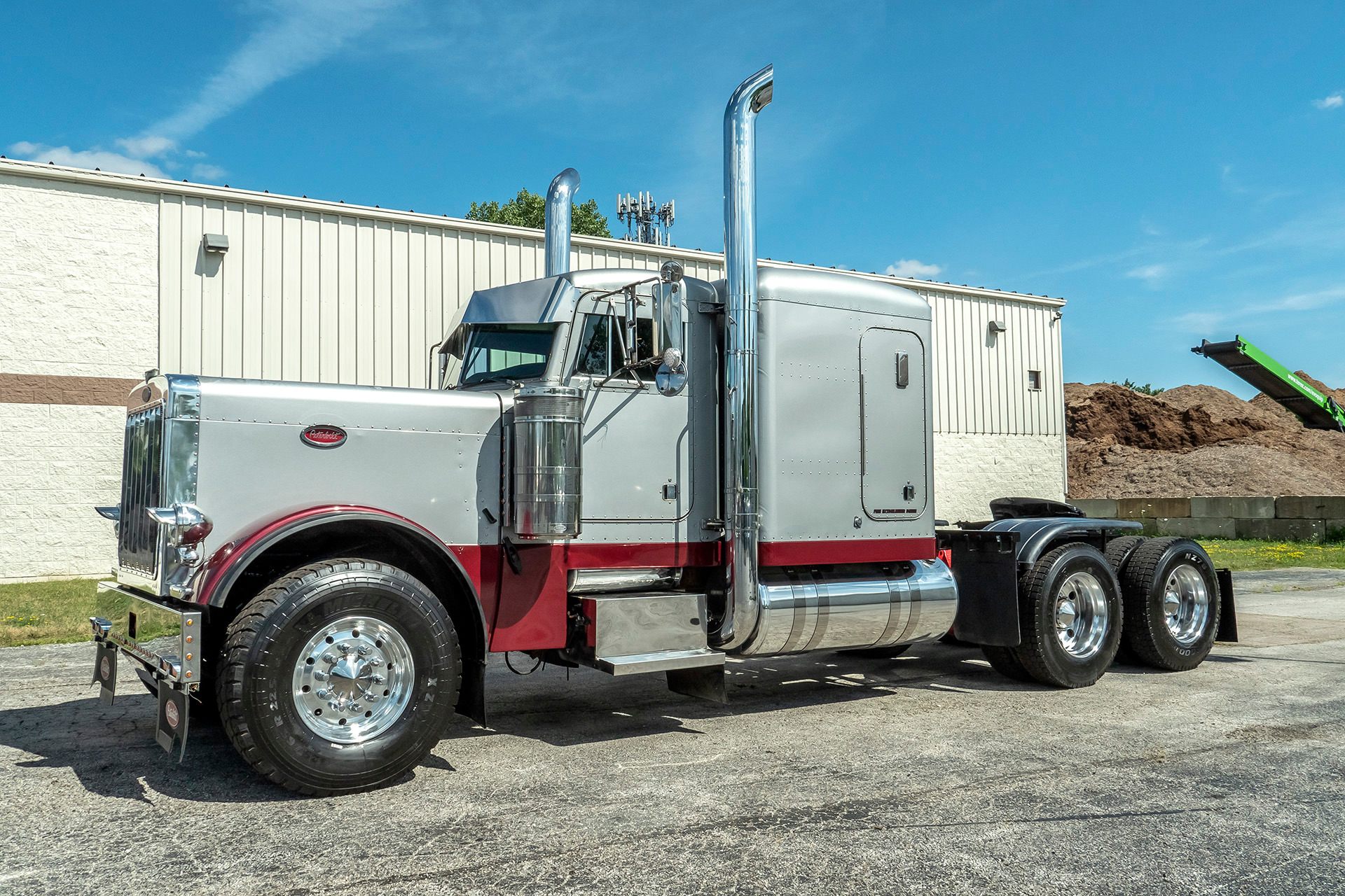 Used 2001 Peterbilt 379 Sleeper Heavy Haul Truck EXTENSIVE SERVICE For 