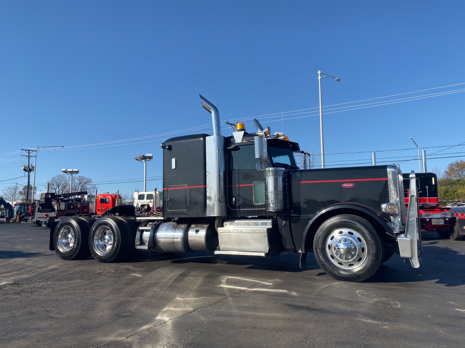 Used 2013 Peterbilt 389 Sleeper For Sale (Sold) Midwest Truck Group Stock 16472