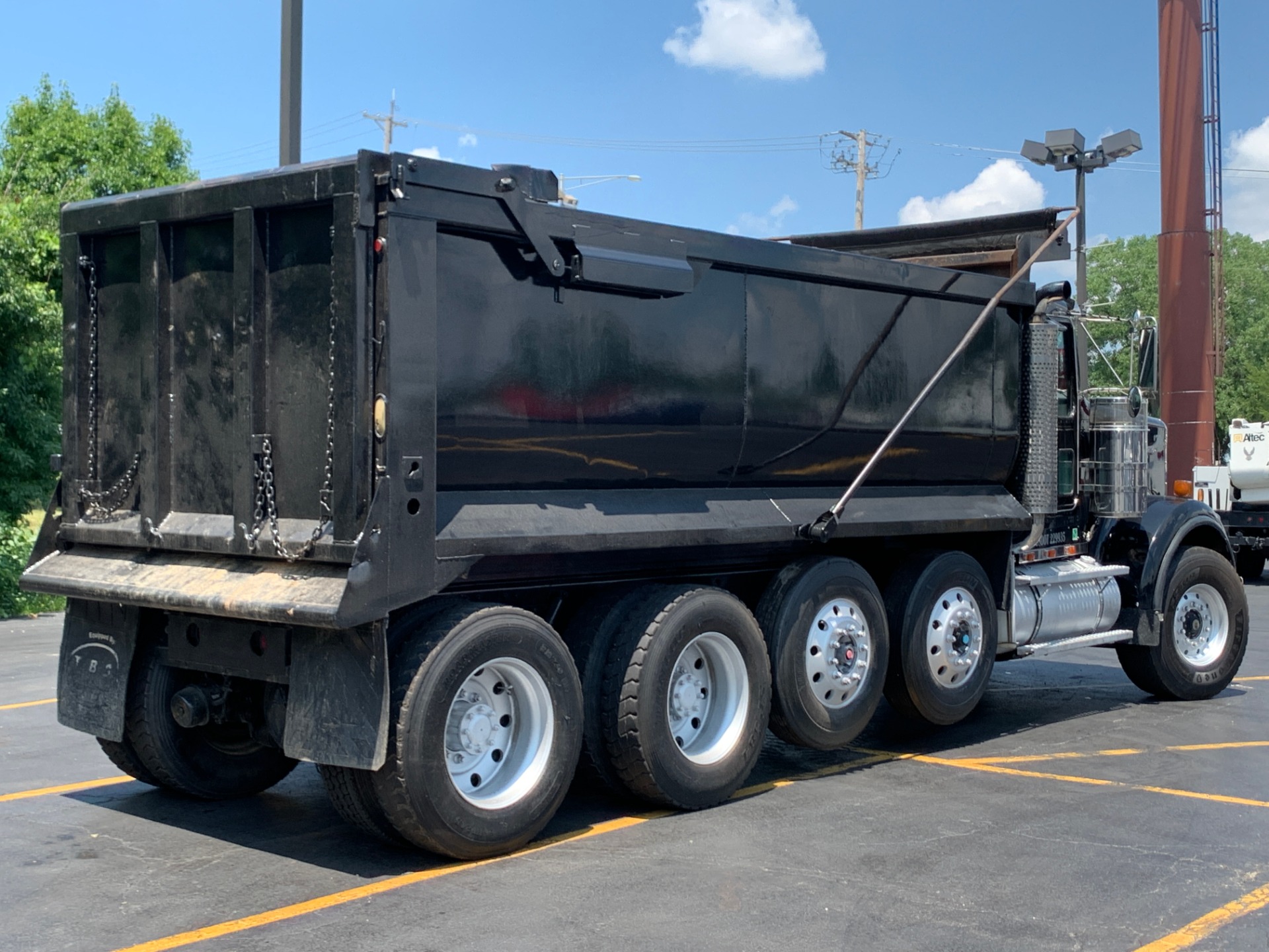 Used 2007 Kenworth W900 Quad-Axle Dump Truck - Cat C15 Acert Used 2007 Kenworth W900 Quad-Axle Dump Truck - Cat C15 Acert