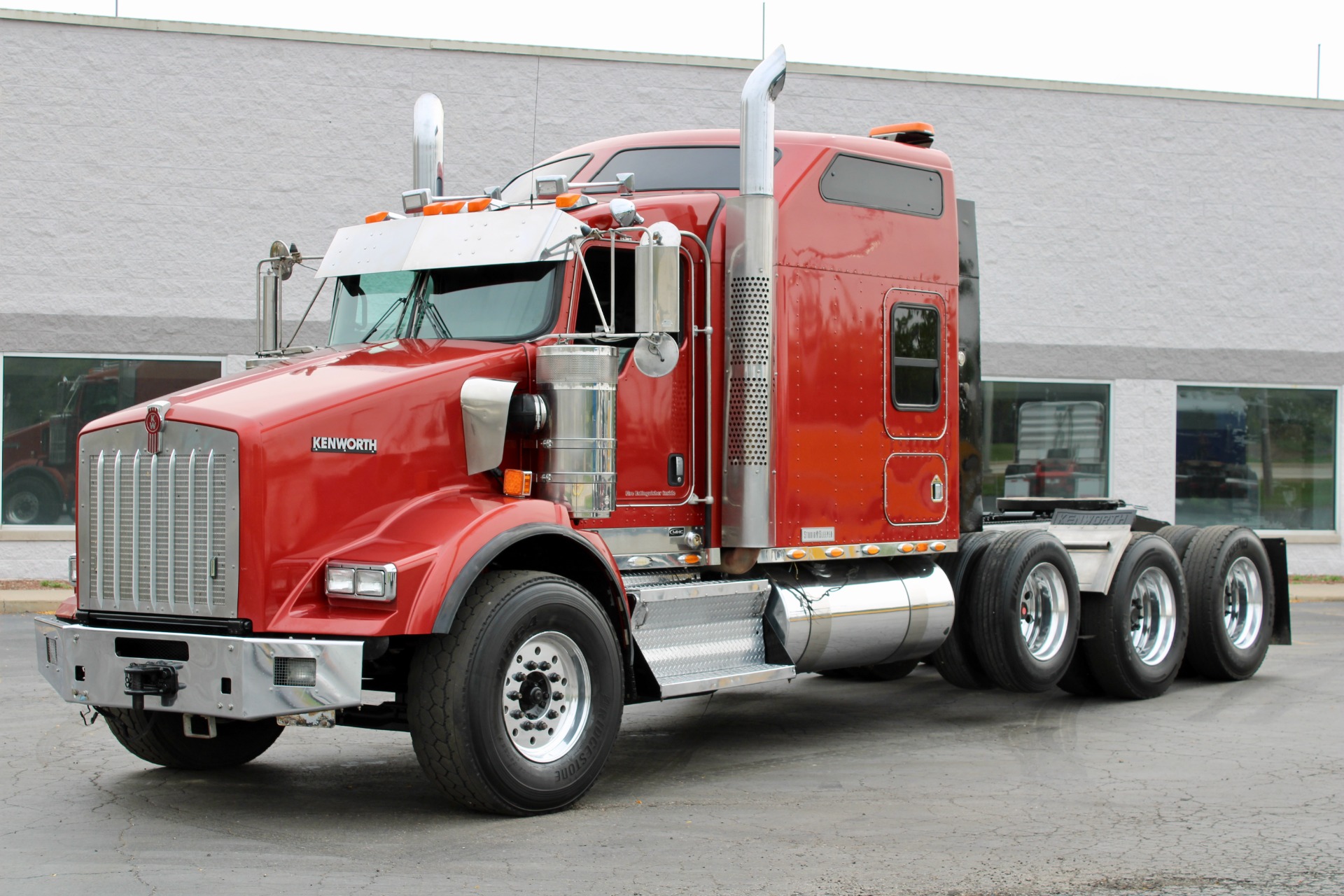 Used 2009 Kenworth T800 Sleeper TriAxle Heavy Haul Cummins ISX 550hp