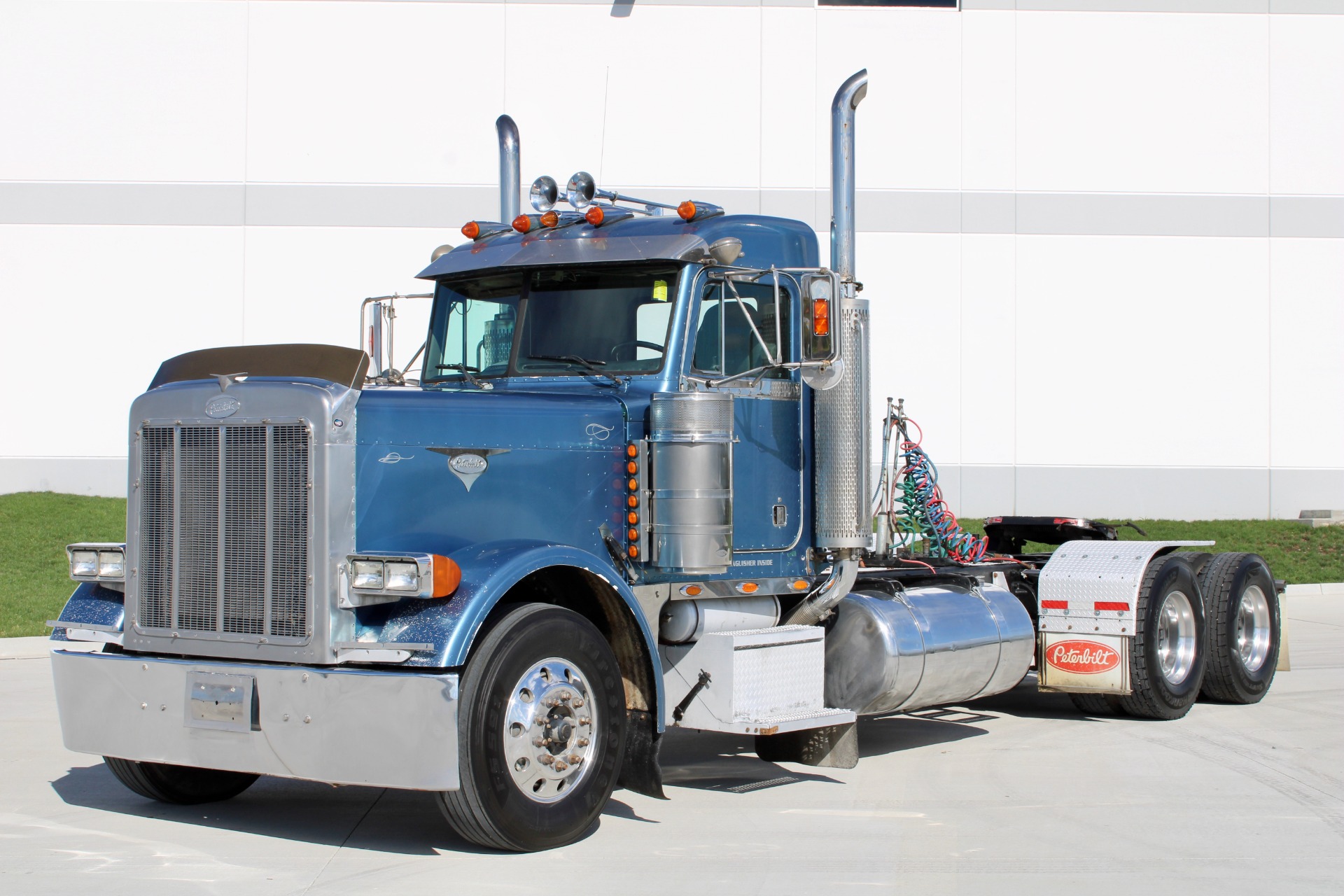 Used 1999 Peterbilt 379 Day Cab CAT 3406 490 HP 15 Speed Manual