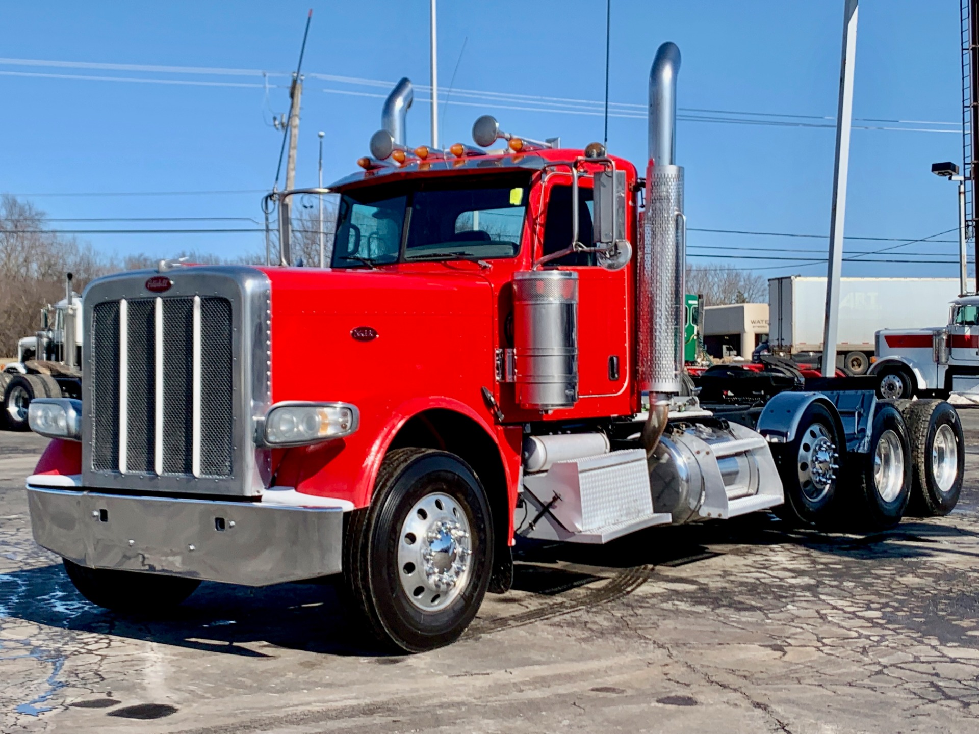 Used 2013 Peterbilt 389 TriAxle Day Cab ISX15 500 HP Wet Kit