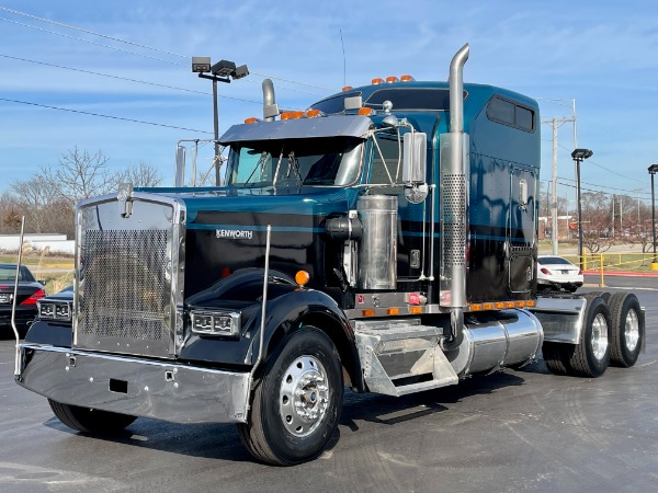 Used 1999 Kenworth W900 Sleeper - COMPLETE OVERHAUL - Detroit 60 - 500 Horsepower - 13 Speed - Rais for sale $75,800 at Midwest Truck Group in West Chicago IL