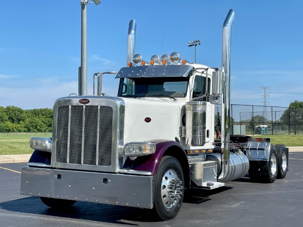 Used 2007 Peterbilt 389 Day Cab GLIDER! Detroit Diesel - 13 Speed Manual for sale $72,800 at Midwest Truck Group in West Chicago IL